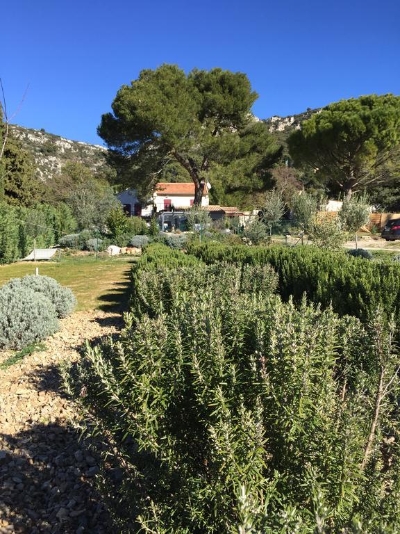 מלון Au Havre De Paix Sainte Victoire Vauvenargues מראה חיצוני תמונה